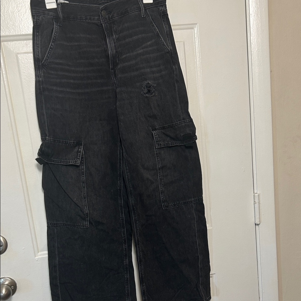American Eagle Outfitters Black Cargo Jeans